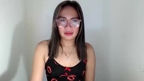 itsurgil_kloeh online show from November 29, 2025, 2:58 am