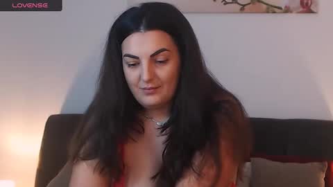 Snapshot of itsyourlady chatting on December 11, 2024, 8:26 am Melissa Khaan online show from December 11, 2024, 8:26 am