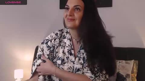 Snapshot of itsyourlady chatting on February 2, 2025, 11:40 am Melissa Khaan online show from February 2, 2025, 11:40 am