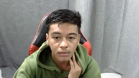 Snapshot of itzme_jhonfred chatting on May 20, 2026, 7:31 pm Jhonfred online show from May 20, 2026, 7:31 pm