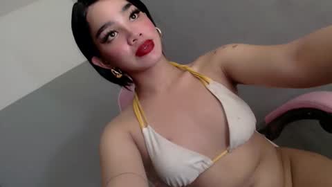 Snapshot of itzme_marga11 chatting on October 23, 2025, 12:43 am Marga online show from October 23, 2025, 12:43 am