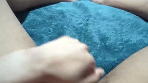 Snapshot of itznotmeitzu88 chatting on November 26, 2025, 7:42 am Someone online show from November 26, 2025, 7:42 am