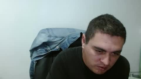 Snapshot of ivan_sexyx chatting on January 18, 2025, 3:09 am Ivan M online show from January 18, 2025, 3:09 am