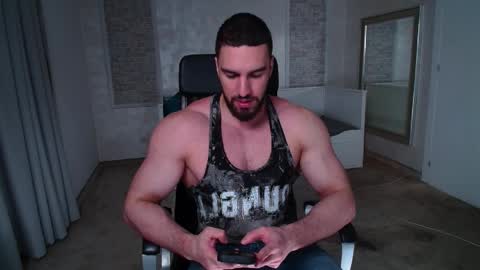 Snapshot of ivanhydee chatting on March 31, 2026, 4:46 am IvanHydee online show from March 31, 2026, 4:46 am