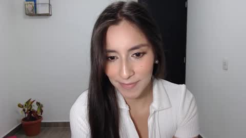 Ivanna angel online show from November 17, 2025, 1:22 am