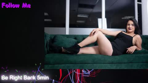 Snapshot of ivannaa18 chatting on January 19, 2026, 2:15 am ivannaa18 online show from January 19, 2026, 2:15 am