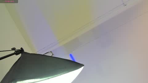 Snapshot of ivannafoxx_ chatting on June 30, 2026, 12:17 pm ivanna online show from June 30, 2026, 12:17 pm