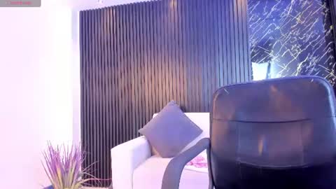 Snapshot of ivannafoxx_ chatting on July 24, 2026, 11:08 am ivanna online show from July 24, 2026, 11:08 am