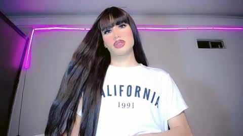 Snapshot of ivannahot23 chatting on January 20, 2025, 8:52 am ivannahot23 online show from January 20, 2025, 8:52 am