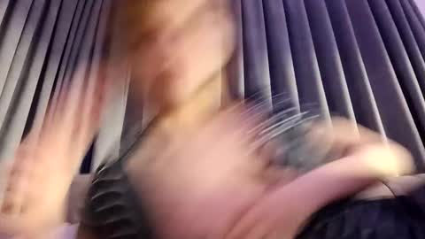 Iveta online show from November 26, 2025, 1:17 am