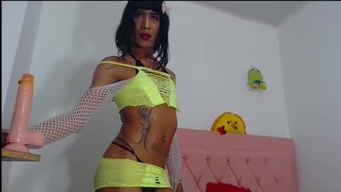 ivonneth online show from March 8, 2026, 5:22 am