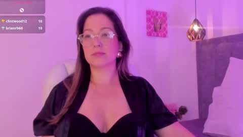 Snapshot of ivonny_04 chatting on January 10, 2026, 4:36 am N A T H A L Y online show from January 10, 2026, 4:36 am