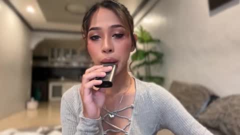 kirstenelsie online show from February 2, 2026, 1:04 am