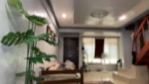 kirstenelsie online show from March 16, 2026, 6:06 am