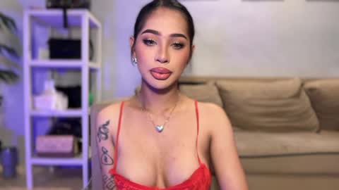 Snapshot of ivorycollins chatting on April 20, 2026, 1:19 am kirstenelsie online show from April 20, 2026, 1:19 am