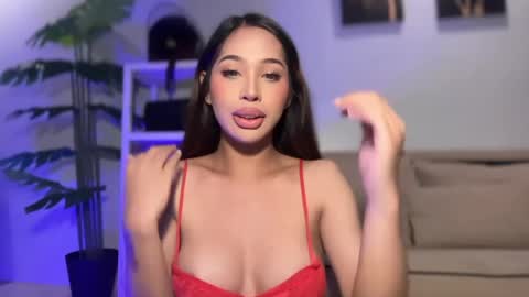 Snapshot of ivorycollins chatting on April 25, 2026, 5:10 pm kirstenelsie online show from April 25, 2026, 5:10 pm