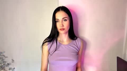 Snapshot of ivoryhochstine chatting on December 5, 2025, 11:08 am Nika online show from December 5, 2025, 11:08 am