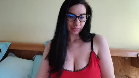 Ivory online show from February 8, 2025, 2:49 pm