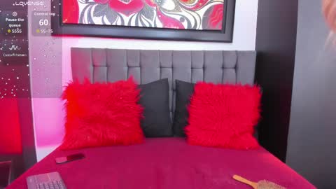 Snapshot of ivvy_rousse chatting on May 5, 2026, 1:41 pm ivi rosse online show from May 5, 2026, 1:41 pm
