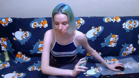 Ivy and Lester online show from June 29, 2026, 5:02 pm