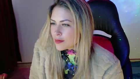 Diana Rojas  online show from October 23, 2025, 8:29 pm