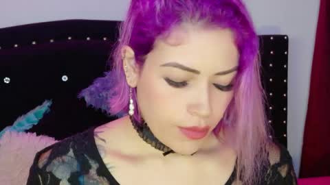 Diana Rojas  online show from May 5, 2026, 12:07 am