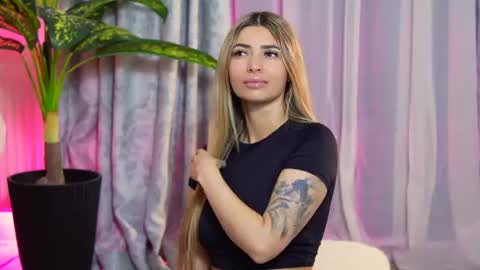 Snapshot of ivy_myaa chatting on June 29, 2026, 1:12 am Ivy Myaa online show from June 29, 2026, 1:12 am