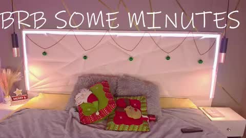 Snapshot of ivy_soul chatting on December 5, 2024, 11:51 pm IVY online show from December 5, 2024, 11:51 pm