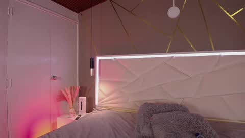 Snapshot of ivy_soul chatting on January 31, 2025, 12:06 am IVY online show from January 31, 2025, 12:06 am