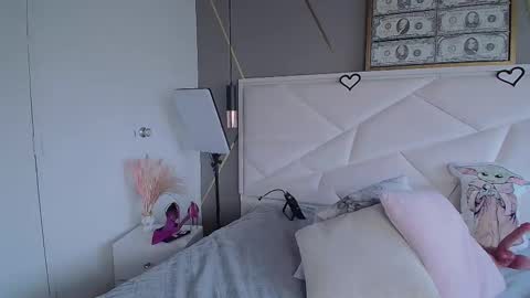 Snapshot of ivy_soul chatting on November 3, 2025, 12:28 pm IVY online show from November 3, 2025, 12:28 pm