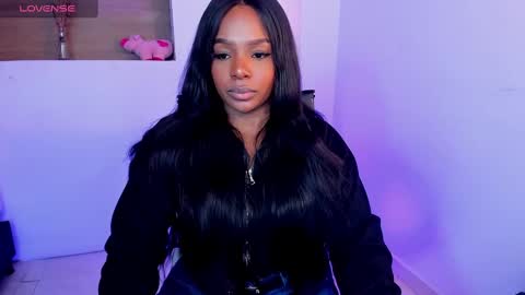 Snapshot of ivybliss8 chatting on February 21, 2025, 11:55 am i v y b l i s s online show from February 21, 2025, 11:55 am