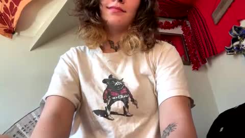 IVY DEVILL online show from June 1, 2026, 7:37 pm