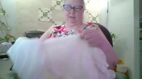 Snapshot of ivyjane3522 chatting on June 17, 2026, 4:30 pm ivyjane3522 online show from June 17, 2026, 4:30 pm