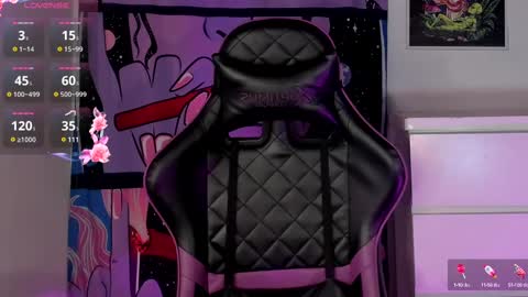 Snapshot of ivymanson_ chatting on February 12, 2025, 4:22 pm Camila online show from February 12, 2025, 4:22 pm