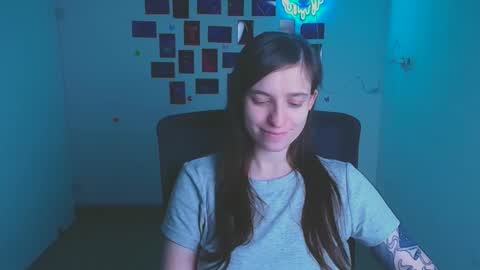 Snapshot of ivynoir_ chatting on April 30, 2026, 11:49 am Ivy online show from April 30, 2026, 11:49 am