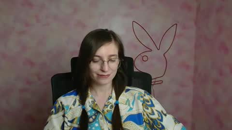 Snapshot of ivynoir_ chatting on May 5, 2026, 11:51 am Ivy online show from May 5, 2026, 11:51 am