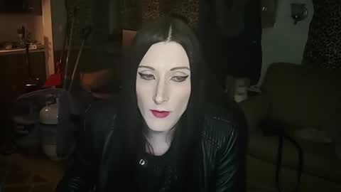 Snapshot of ivyrose499 chatting on January 2, 2025, 1:38 am IvyRose499 online show from January 2, 2025, 1:38 am