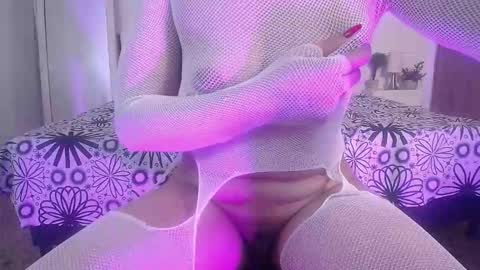 ivyshine7 online show from March 27, 2026, 8:52 pm