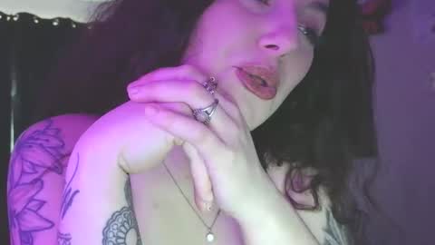 Amiee online show from February 28, 2026, 5:47 pm