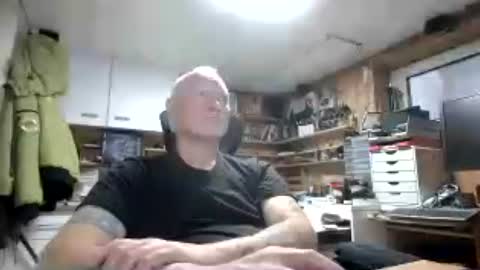 Snapshot of iwalknaked chatting on July 19, 2026, 6:44 pm iwalknaked online show from July 19, 2026, 6:44 pm