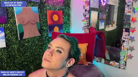 Snapshot of iwillbeyourmuse chatting on May 15, 2026, 11:45 pm Muse hethey online show from May 15, 2026, 11:45 pm