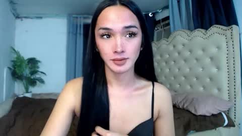 Snapshot of iwillcum4u_ chatting on December 15, 2025, 12:26 am iwillcum4u_ online show from December 15, 2025, 12:26 am