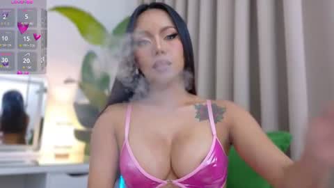 Snapshot of iya_ferrera chatting on June 8, 2026, 11:16 pm iya online show from June 8, 2026, 11:16 pm