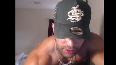 izak144 online show from October 13, 2025, 9:48 pm