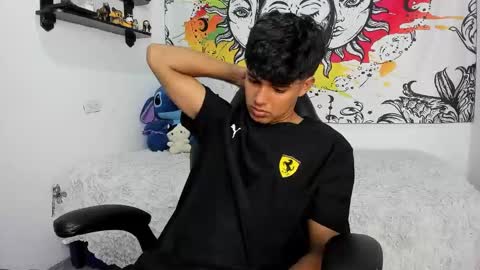 Izan online show from September 29, 2025, 1:00 am