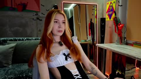 Snapshot of izi_fox chatting on January 31, 2025, 3:11 pm izi online show from January 31, 2025, 3:11 pm