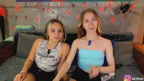 Snapshot of izi_fox chatting on November 14, 2025, 1:54 pm izi online show from November 14, 2025, 1:54 pm