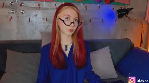 Snapshot of izi_fox chatting on November 26, 2025, 4:41 pm izi online show from November 26, 2025, 4:41 pm