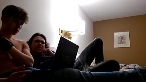 Snapshot of izzame2 chatting on February 8, 2025, 7:37 am Willis online show from February 8, 2025, 7:37 am