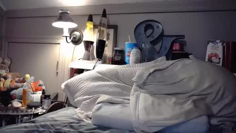 Snapshot of izzame2 chatting on September 15, 2025, 3:50 am Willis online show from September 15, 2025, 3:50 am